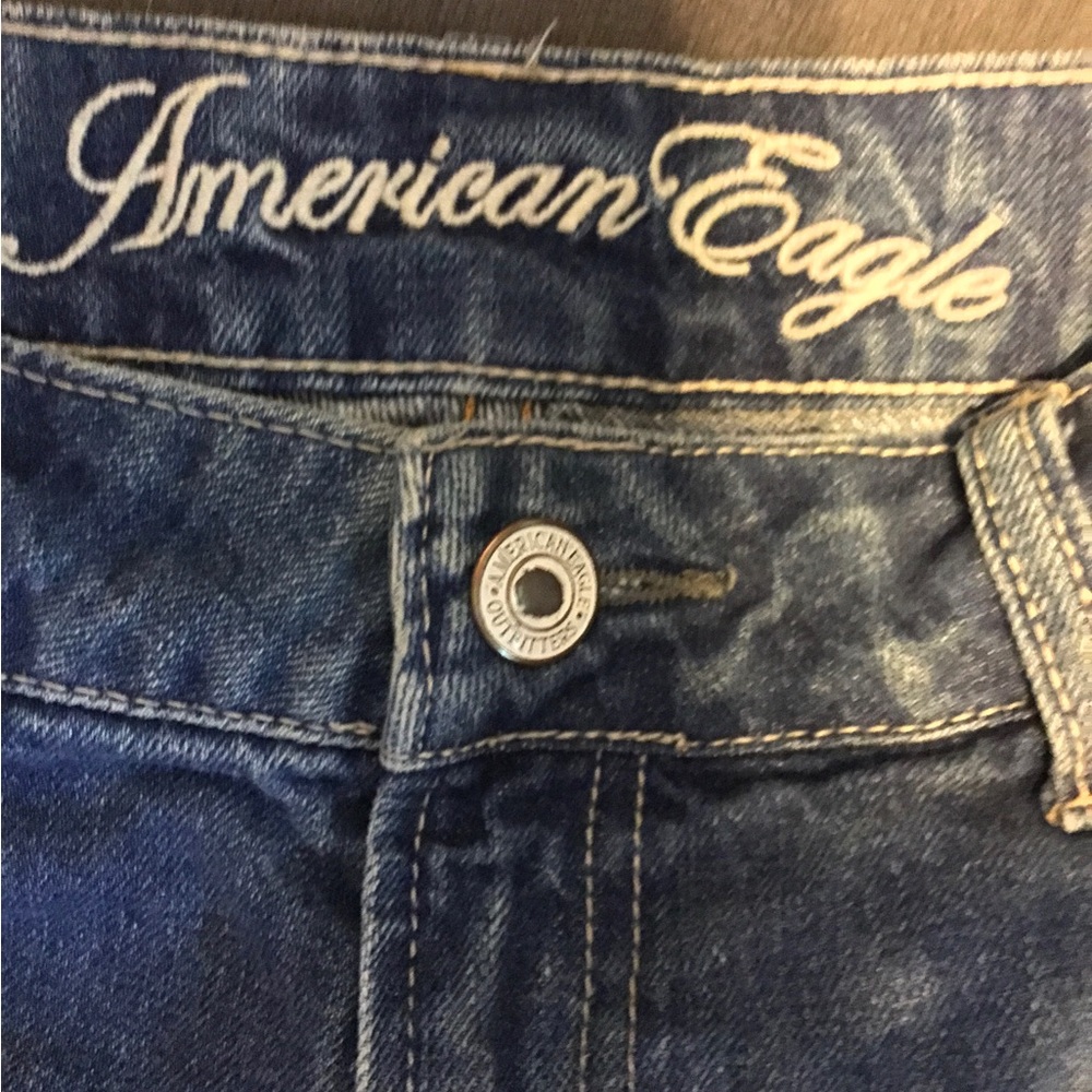Priced to Sell!! American Eagle shorts